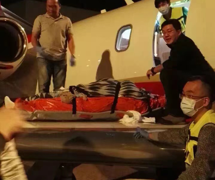 海南香港出入境救护车出租